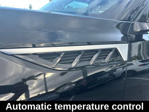 Used 2025 INFINITI QX80 Luxe RWD image 20
