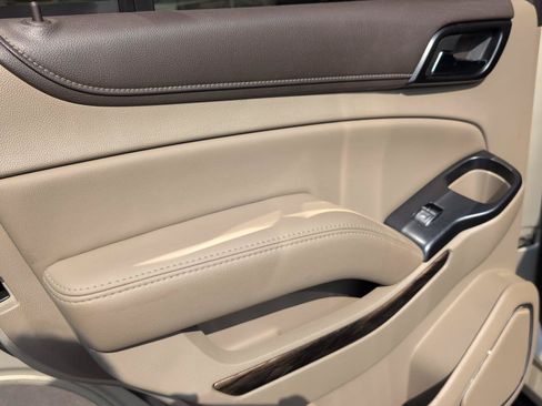 Used 2015 GMC Yukon SLE RWD image 35