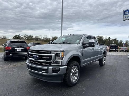 Certified 2022 Ford F350 Platinum image 3