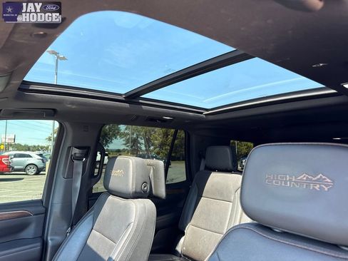 Used 2023 Chevrolet Tahoe High Country w/ Premium Package 2 AWD/4WD image 24