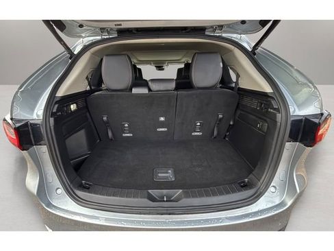 Used 2024 MAZDA CX-90 3.3 Turbo w/ Premium Package AWD/4WD image 32