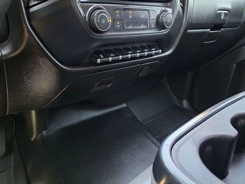 Used 2019 Chevrolet Silverado 2500 W/T w/ WT Convenience Package RWD image 25