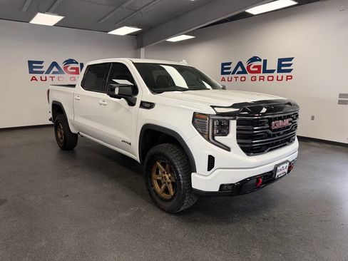 Used 2023 GMC Sierra 1500 AT4 w/ AT4 Preferred Package AWD/4WD image 1