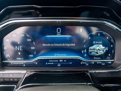 Used 2025 Chevrolet Silverado 1500 RST image 34