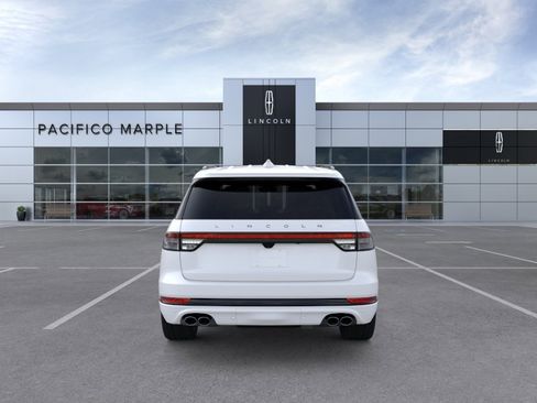 New 2026 Lincoln Aviator Reserve AWD/4WD image 5