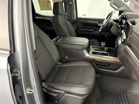 Used 2024 Chevrolet Silverado 1500 RST w/ Z71 Off-Road Package image 33