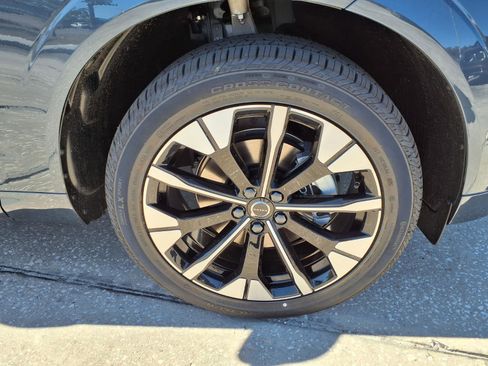 New 2026 Volvo XC60 B5 Plus w/ Protection Package Premier image 9