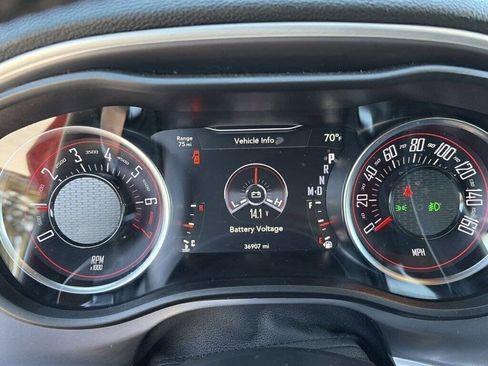 Used 2022 Dodge Challenger GT w/ Driver Convenience Group image 20