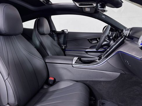 New 2026 Mercedes-Benz CLE 450 4MATIC Coupe image 6