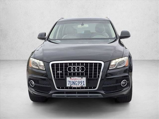Used 2011 Audi Q5 3.2 Prestige w/ Prestige Pkg AWD/4WD image 2