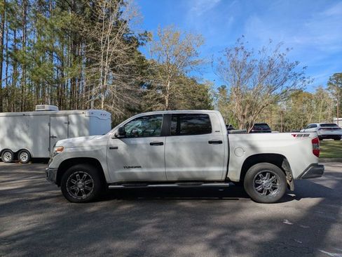 Used 2014 Toyota Tundra SR5 w/ SR5 Upgrade Package image 3