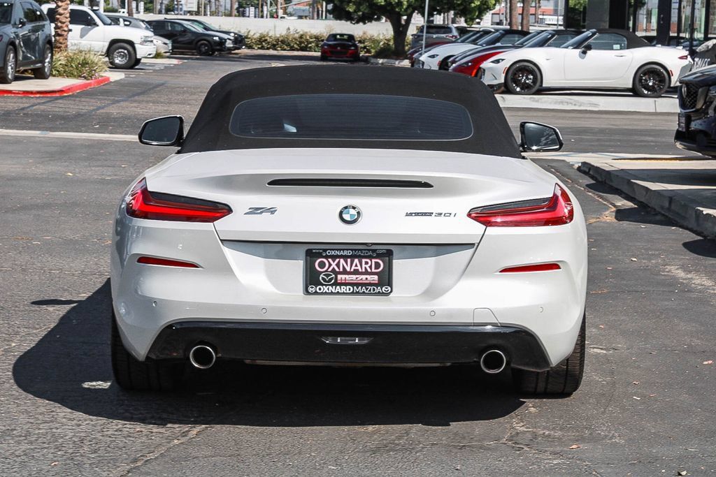 Used 2022 BMW Z4 sDrive30i w/ Driving Assistance Package RWD image 5