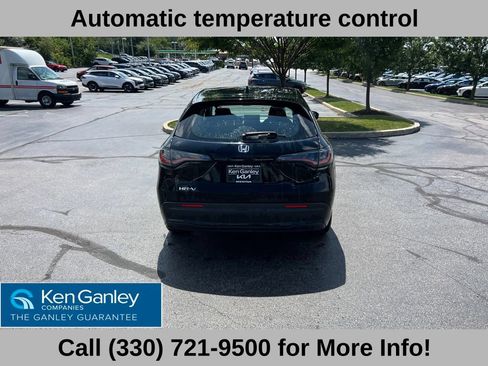 Used 2024 Honda HR-V LX image 12