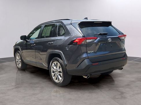 Used 2023 Toyota RAV4 XLE Premium AWD/4WD image 6