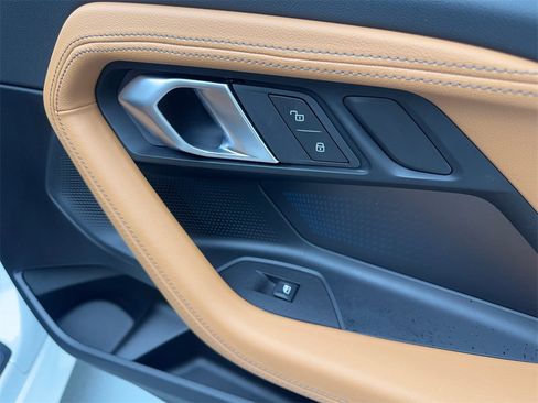 Used 2025 BMW 230i Coupe w/ M Sport Package image 45