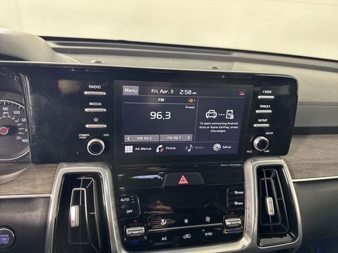 Used 2021 Kia Sorento EX w/ Panoramic Sunroof Package image 7