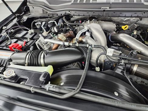 Used 2022 Ford F250 Lariat w/ Tremor Off-Road Package image 23