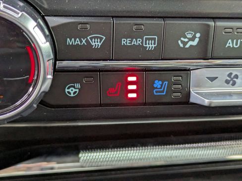 New 2025 Ford F150 Lariat w/ Equipment Group 502A High image 28