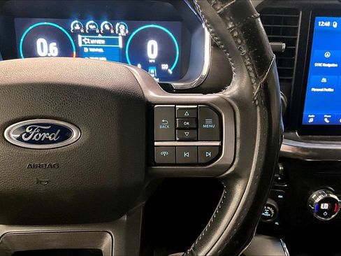 Used 2021 Ford F150 Lariat w/ Trailer Tow Package AWD/4WD image 18