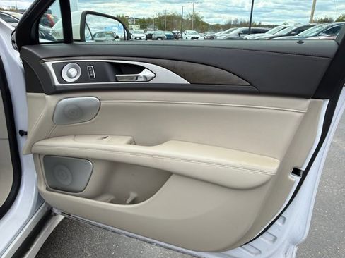 Used 2019 Lincoln MKZ Reserve w/ Luxury Package AWD/4WD image 30