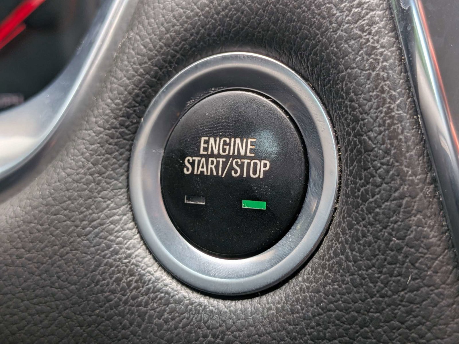 Used 2021 Chevrolet Traverse LS FWD image 28