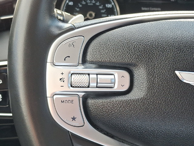Used 2025 Genesis GV70 2.5T AWD/4WD image 21