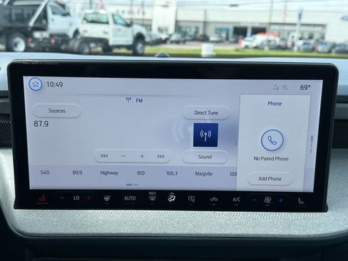 New 2026 Ford Maverick XLT w/ XLT Luxury Package image 12