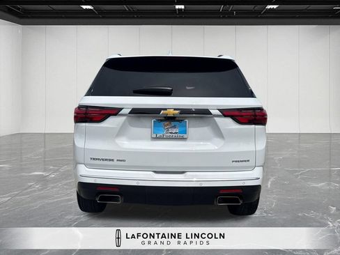 Used 2023 Chevrolet Traverse Premier AWD/4WD image 4
