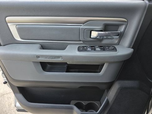 Used 2016 RAM 1500 Lone Star RWD image 18