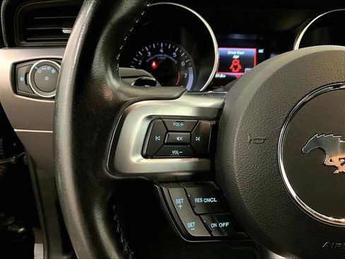 Used 2020 Ford Mustang Premium RWD image 17
