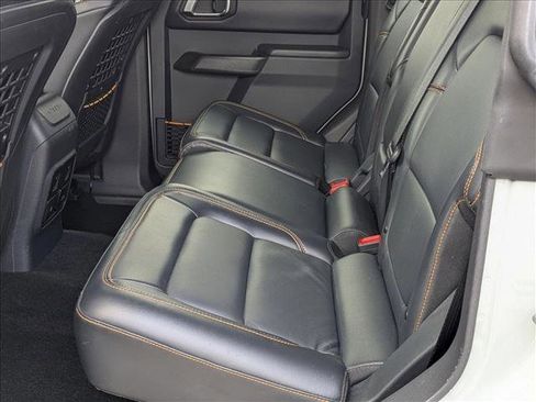 Certified 2024 Ford Bronco Badlands image 17