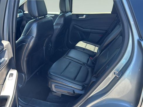 Used 2024 Ford Escape Platinum AWD/4WD image 18