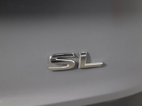 Used 2023 Nissan Rogue SL FWD image 44