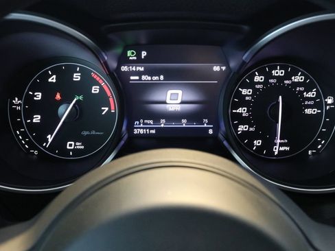 Used 2023 Alfa Romeo Stelvio Sprint AWD/4WD image 24