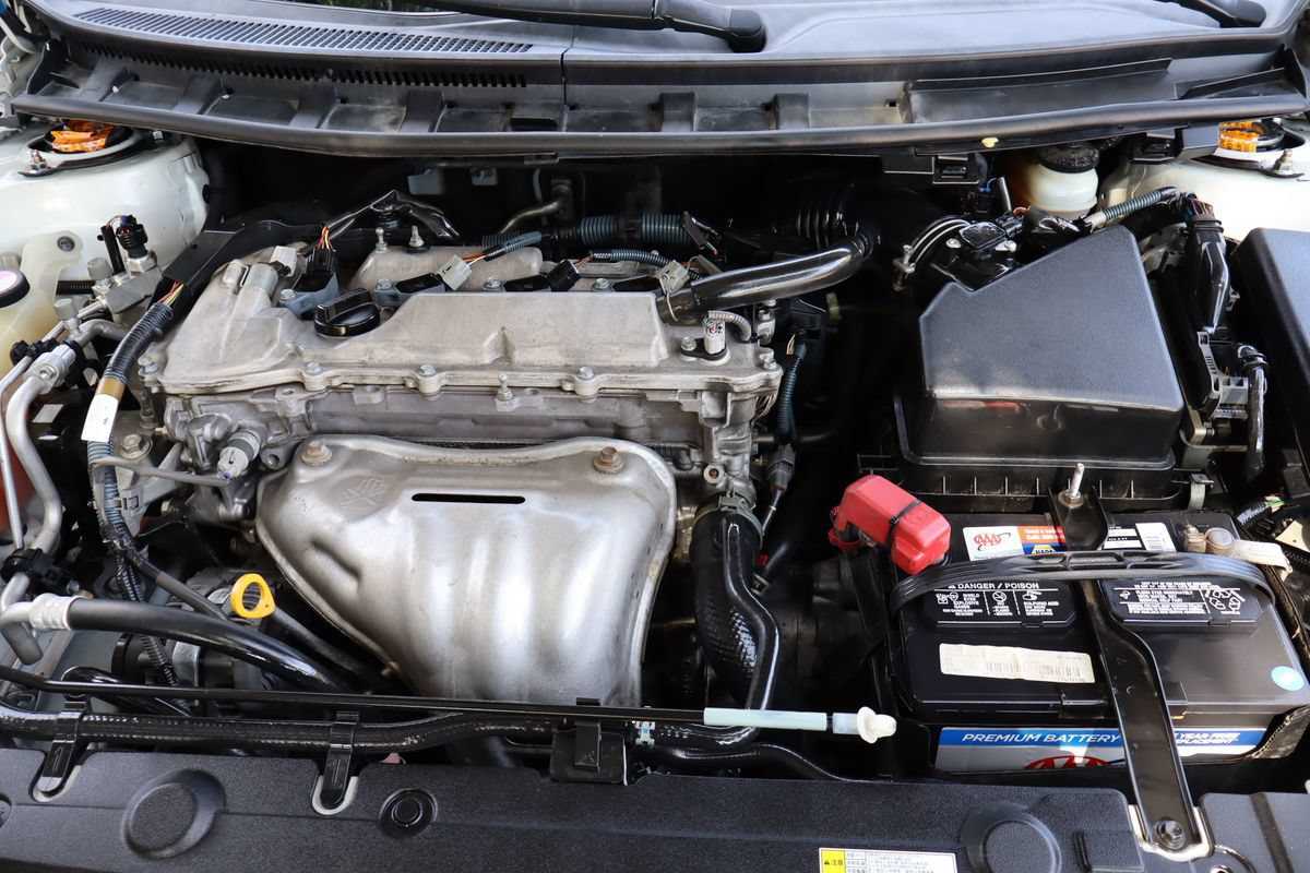 Used 2015 Scion tC FWD image 34