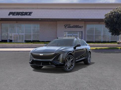 New 2026 Cadillac Lyriq V w/ LPO, Premium Carpet Package AWD/4WD image 8