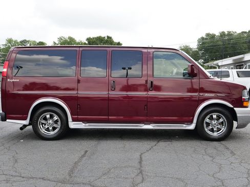 Used 2014 Chevrolet Express 1500 RWD image 57