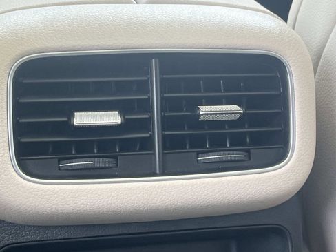 Certified 2024 Mercedes-Benz GLE 350 4MATIC image 14