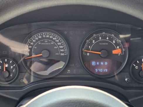 Used 2015 Jeep Patriot 4WD image 27