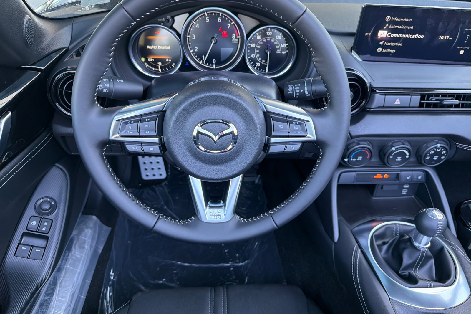 New 2026 MAZDA MX-5 Miata Club w/ Interior Package RWD image 16