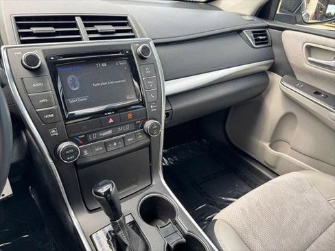 Certified 2017 Toyota Camry XSE FWD image 89