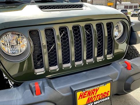 Used 2021 Jeep Gladiator Mojave AWD/4WD image 31