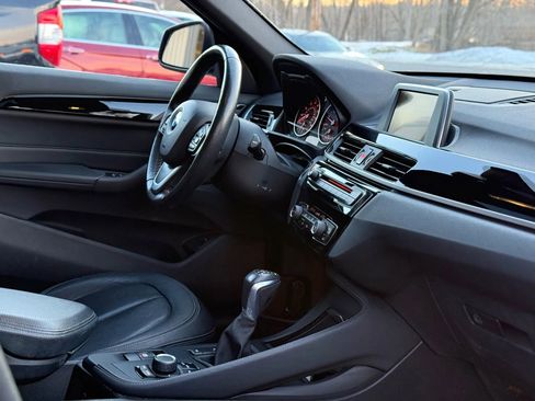 Used 2017 BMW X1 xDrive28i image 37