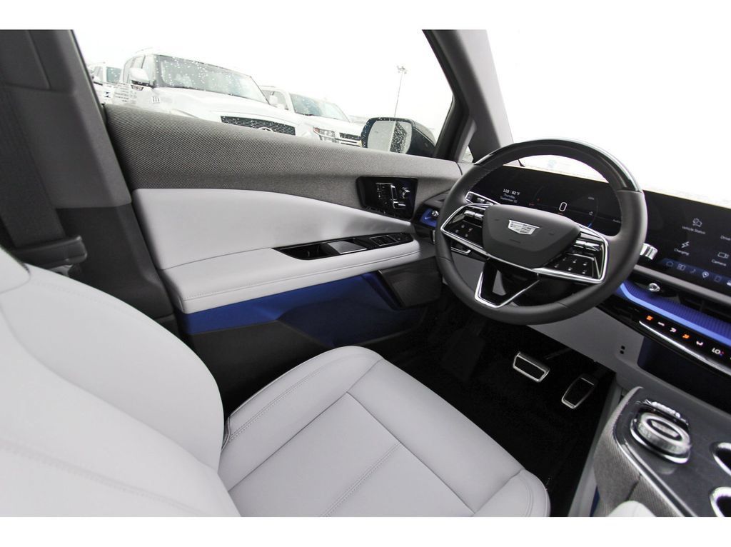 New 2027 Cadillac Optiq Luxury RWD image 8