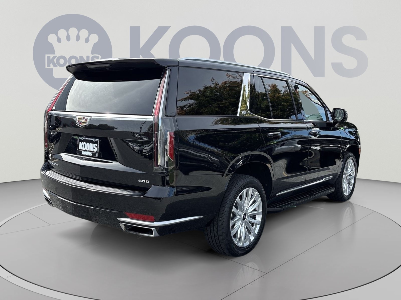 Used 2023 Cadillac Escalade Luxury AWD/4WD image 7