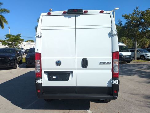 New 2026 RAM ProMaster 2500 w/ Convenience Group image 6