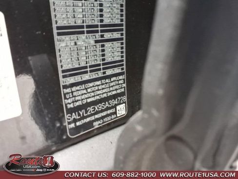 Used 2025 Land Rover Range Rover Velar Dynamic SE AWD/4WD image 34