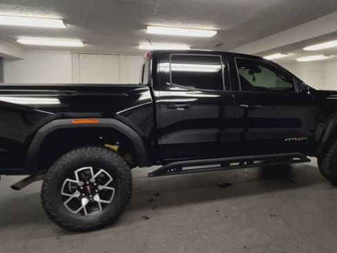 Certified 2024 GMC Canyon AT4X AWD/4WD image 9