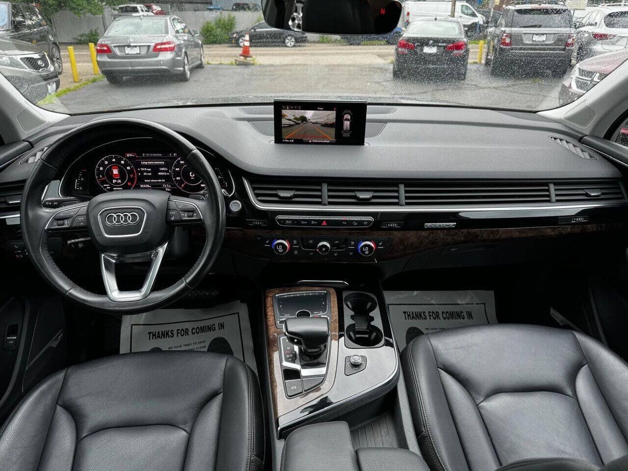 Used 2018 Audi Q7 3.0T Premium Plus w/ Premium Plus Package AWD/4WD image 17