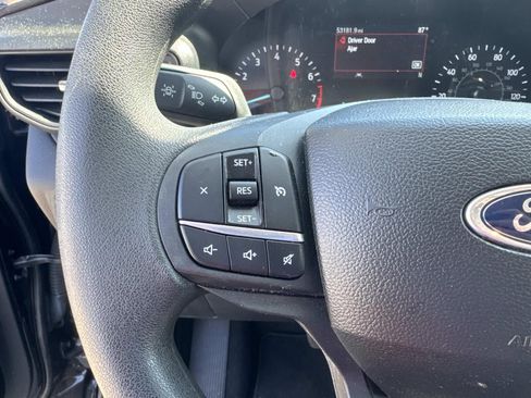 Used 2023 Ford Explorer 4WD image 23